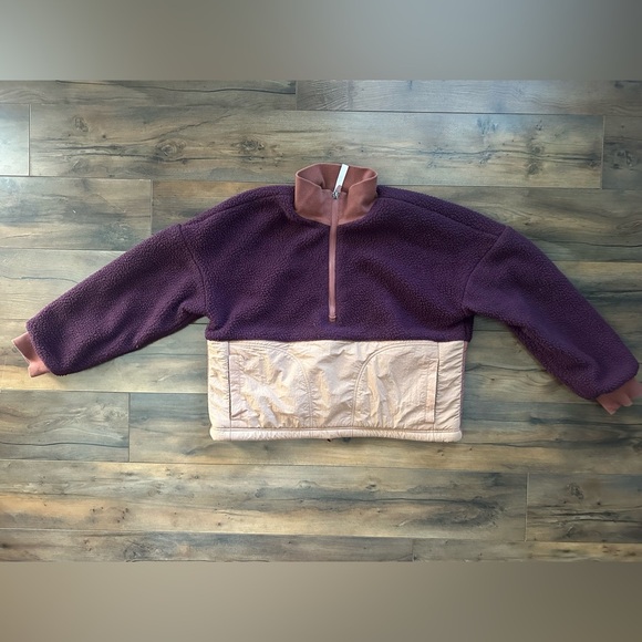 Fabletics Mallory Fleece Pullover – Plum & Mauve – Size M - Picture 10 of 12